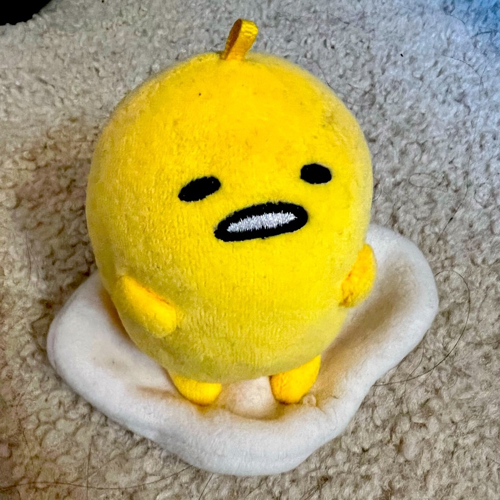 Gudetama Keychain